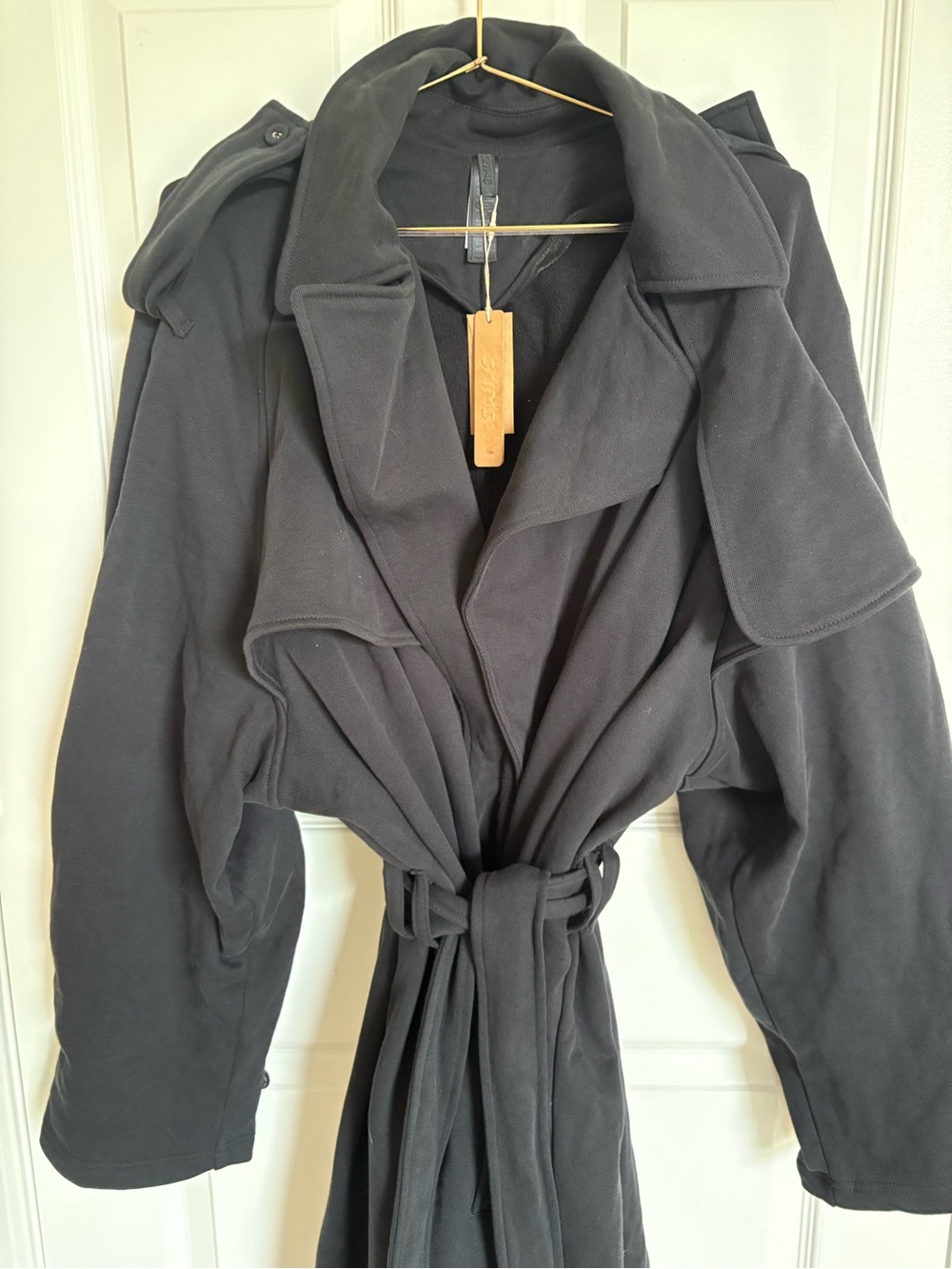 SKIMS Black Tie-Waist Trench Coat